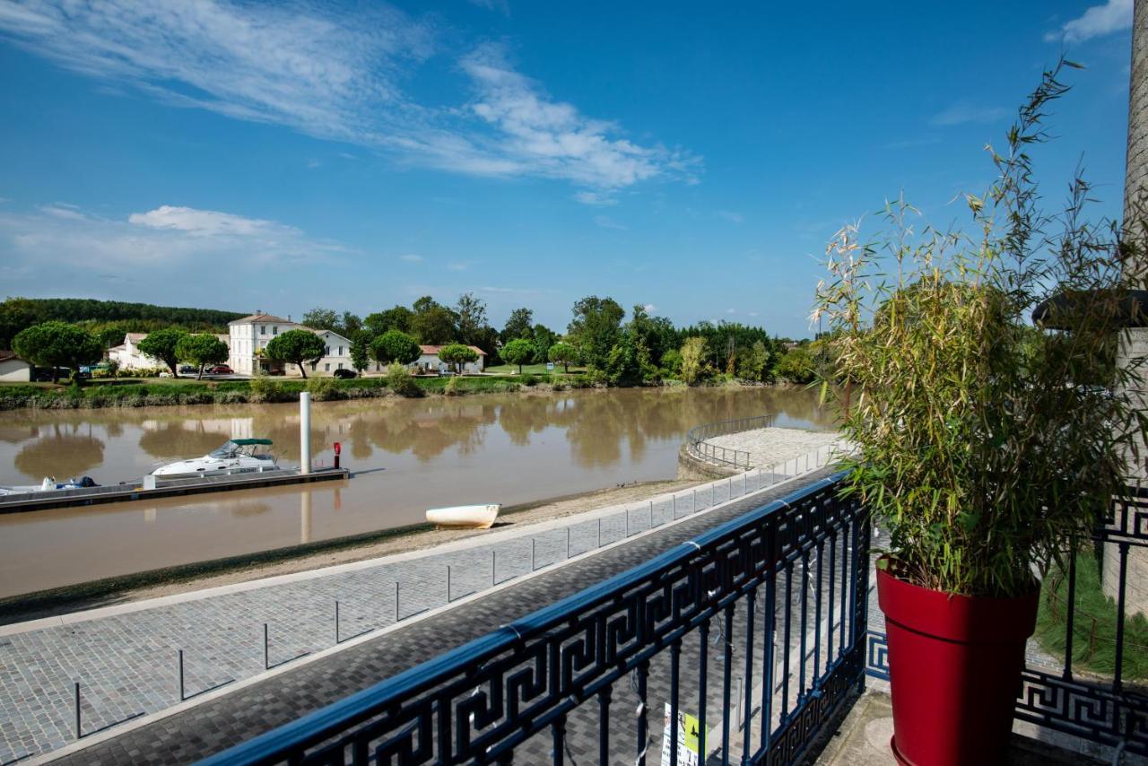 Logis Hotel De La Tour Libourne Ngoại thất bức ảnh