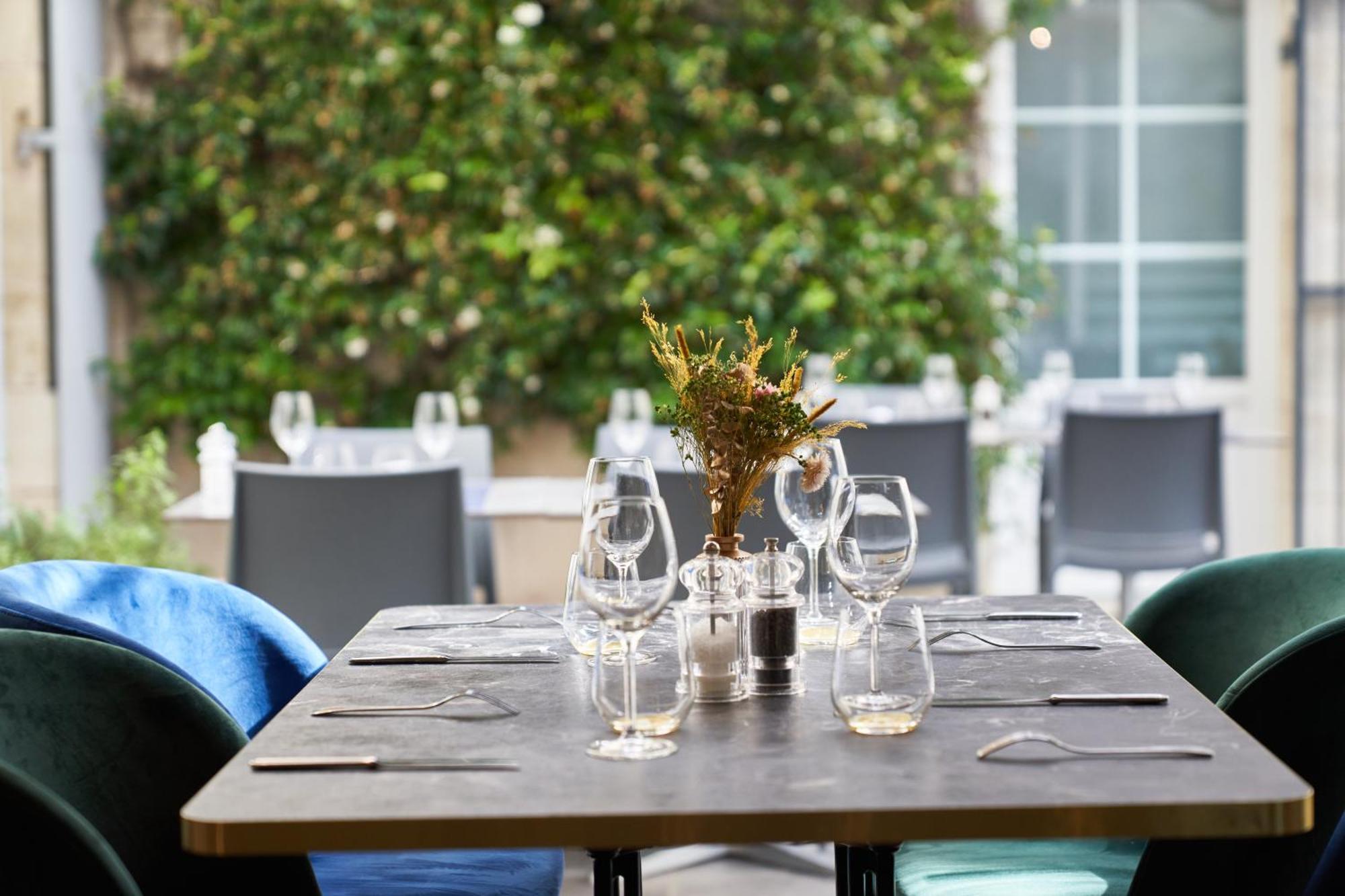 Logis Hotel De La Tour Libourne Ngoại thất bức ảnh